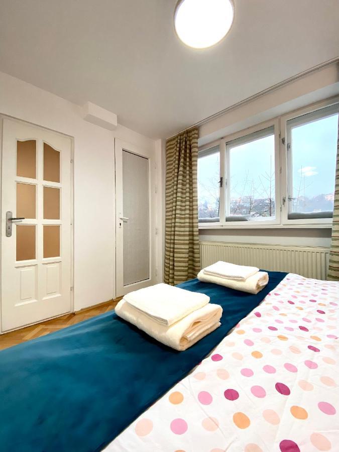 Barlog Appartement Braşov Buitenkant foto
