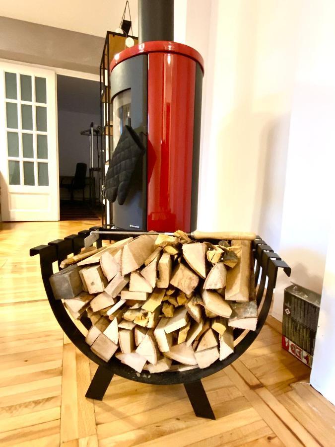 Barlog Appartement Braşov Buitenkant foto